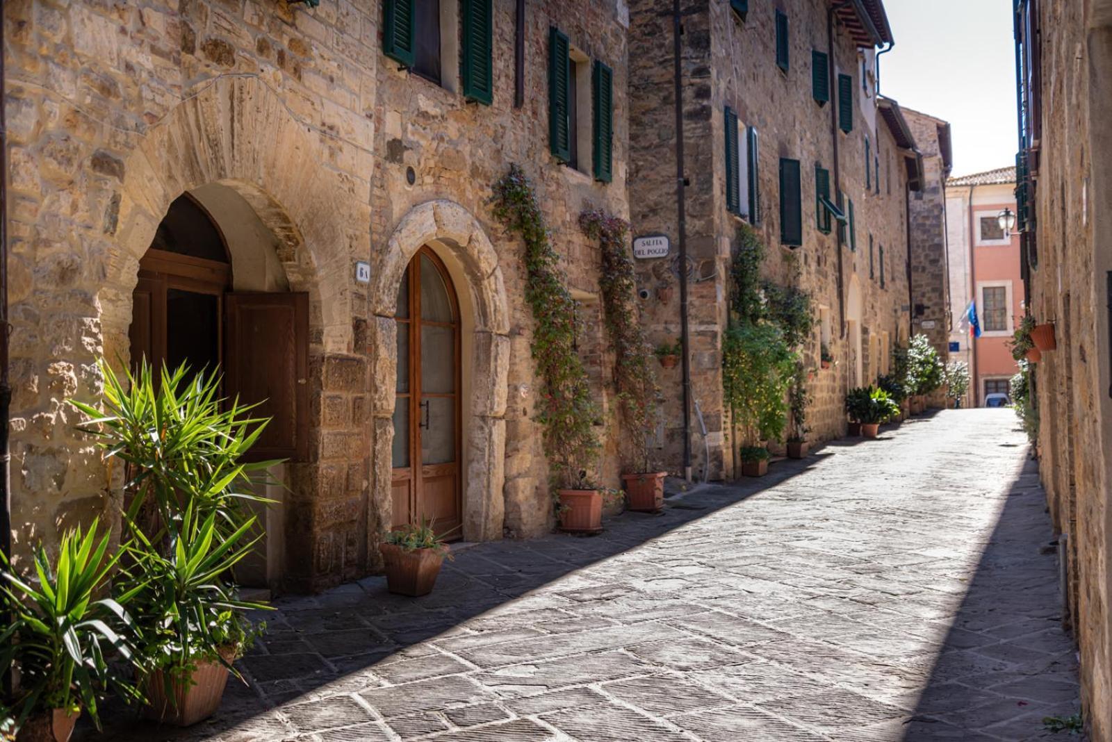 Borgo Medievale San Quirico D'Orcia B&B - Capitano Collection - Albergo Diffuso エクステリア 写真